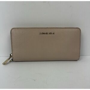 Michael Kors Women's Light Pink Leather Zip Wallet